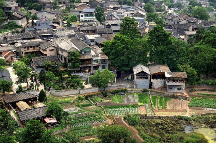 探索微信上的吉鹿力问答社区，与家里2台电视1个机顶盒怎么看电视？即刻互动！